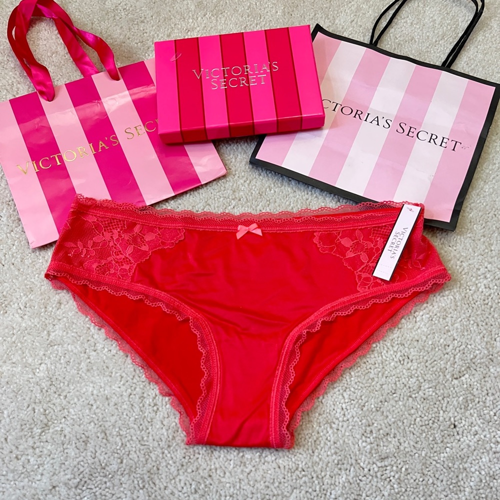 NWT Victoria’s Secret BBV Pink Satin Lace Hiphugger Panty Panties VS Small S y2k